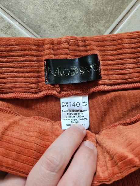 Handmade menčestráky, 140