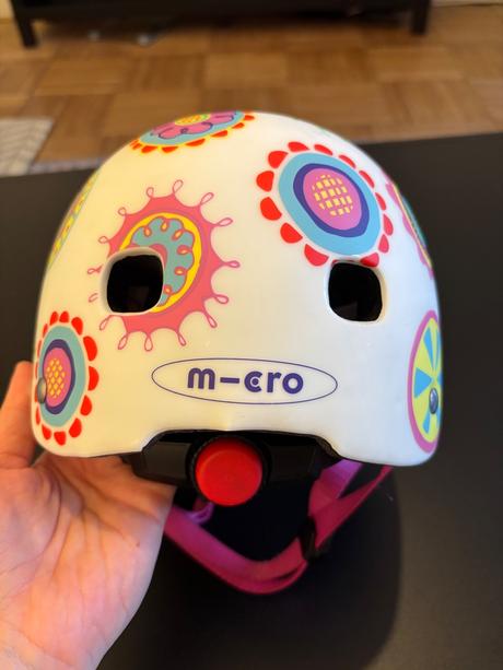 Dievčenská prilba zn. micro, veľ. xs (46-50cm), xs