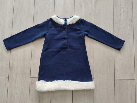 Vianočné šaty, 86