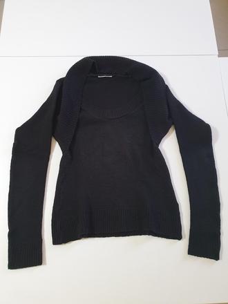 Čierny zaujímavý pulóver, s