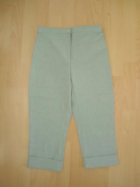 Dievcenske nohavice, 152