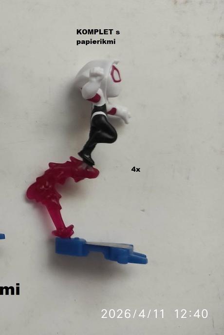 Kinder barbie, mario, natoons, marvel, 