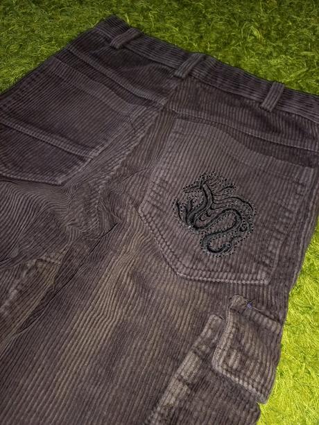 Hrubé menčestrové kapsáče, 128