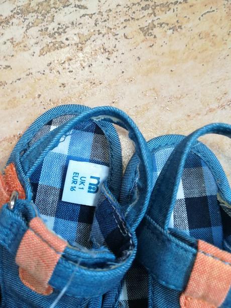 Chlapčenské capačky, next,<17