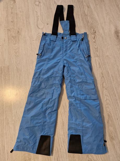 Nohavice do snehu, 134