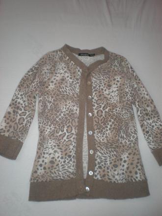 Mäkký svetrík, atmosphere,36