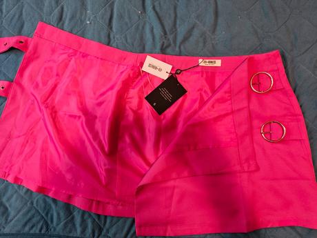 Kvalitna zavinovacia sukňa na opaskové pracky, 38