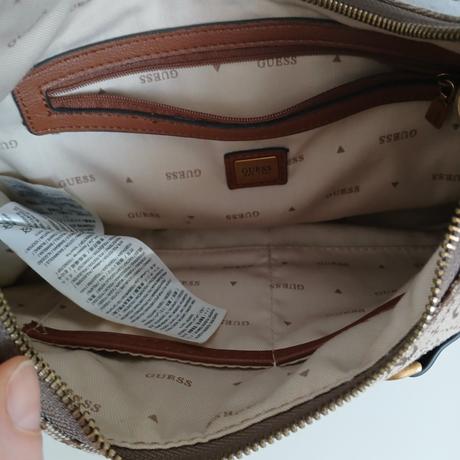 Kabelka cez plece guess, guess