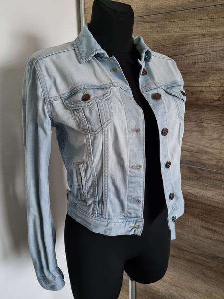 Svetlomodrá džínsová bunda, h&m,38