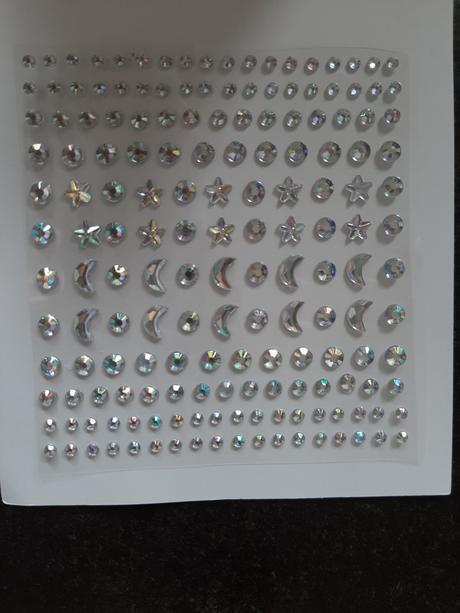 Samolepiace kamienky na tvár / telo / nechty,