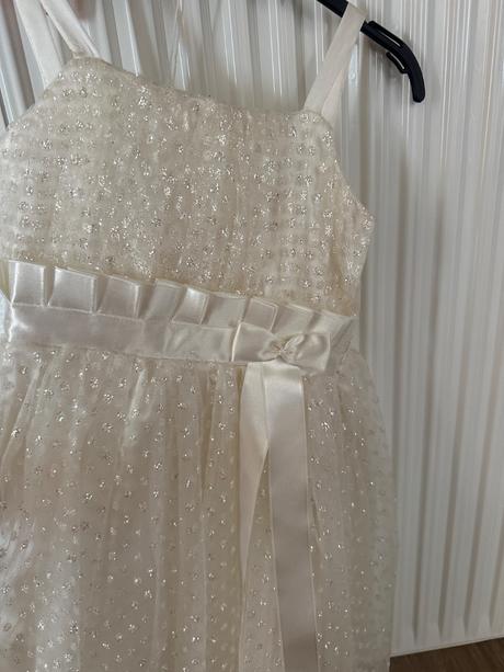 Krasne saty na svadbu slavnost, 122