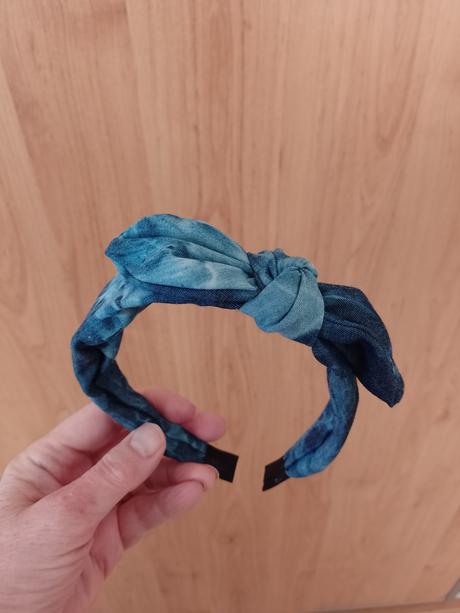 Modrá čelenka nová, 