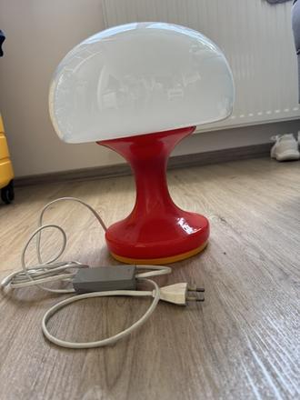 Stolová lampa,