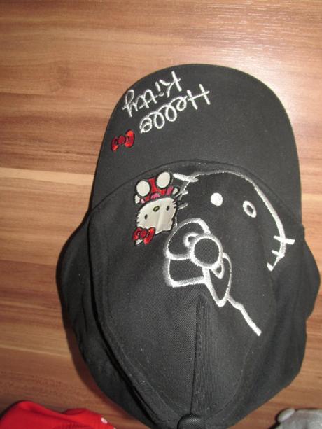 Čierna šiltovka v. 4-7 rokov, sanrio,110