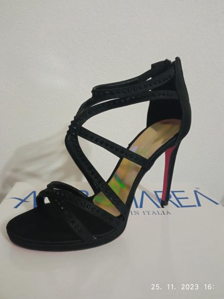 Altramarea sandálky, na príležitosť aj leto, 38