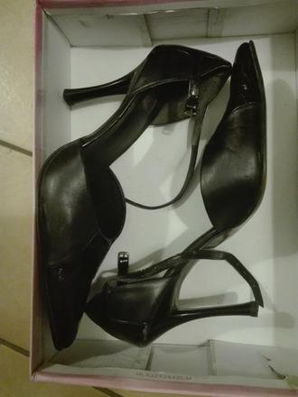 Damske lodicky v.39, 39