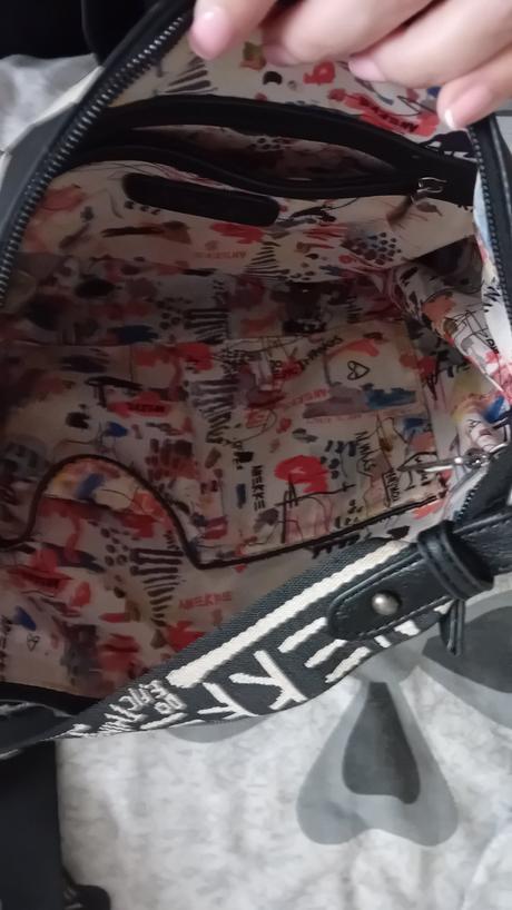 Crossbody kabelka, anekke