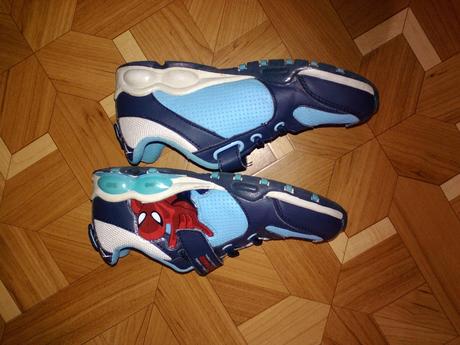 Botasky s motívom spiderman man, marvel,32
