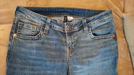 Veľmi pekné rifle, h&m,38