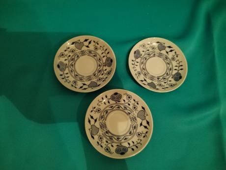 Malé tanieriky cibulak, 