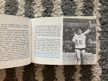 Atletika/atlásky-prvé vyd.1988,