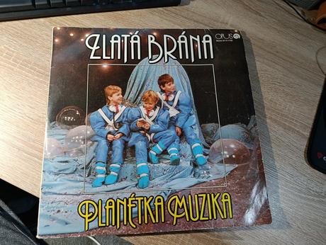 Lp dvojplatňa - zlatá brána - planétka muzika, 
