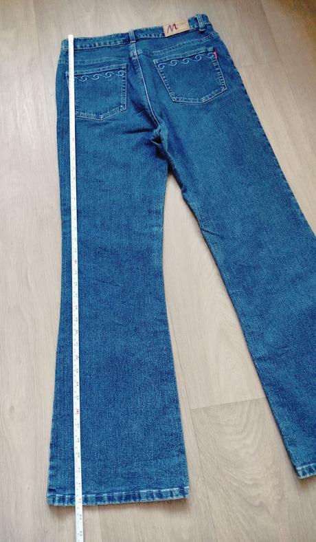 Široké rifle s vysokým pásom, m