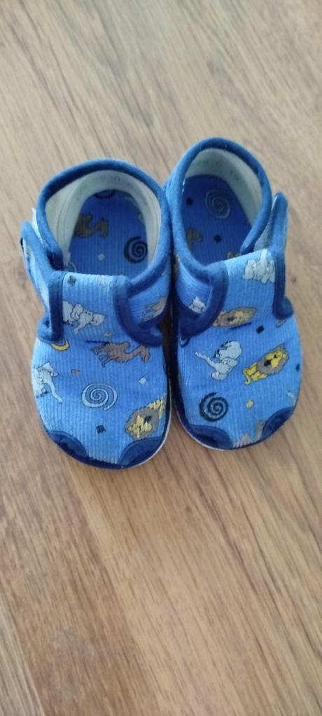 Papučky bata 19, baťa,19