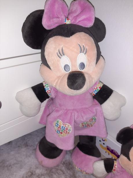 Veľká plyšová minnie, 