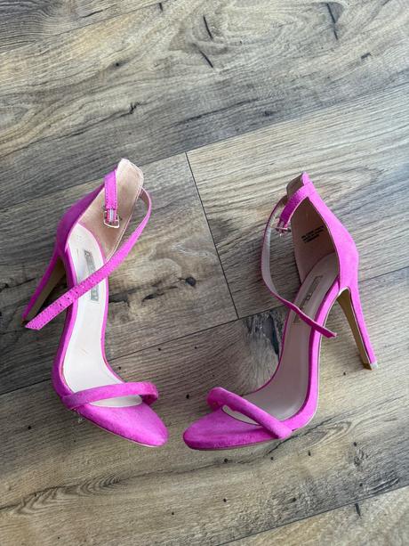 Sandálky, atmosphere,37