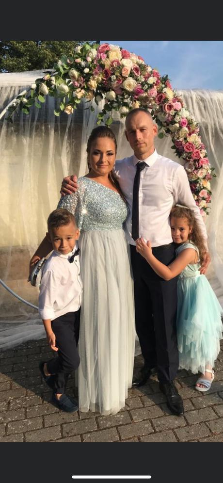 Spoločenské saty, s