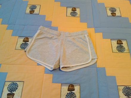 Kraťasy, pepperts,134