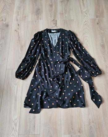 Zavinovacie šaty s farebnými srdiečkami, m