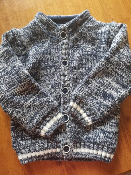 Sveter, lupilu,86