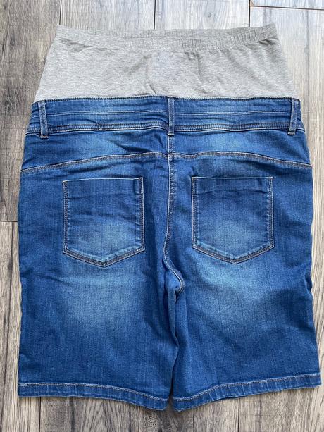 Tehotenské krsťasy, h&m,40