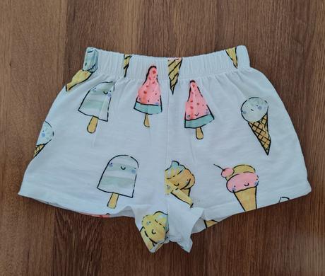 Šortky next, next,80