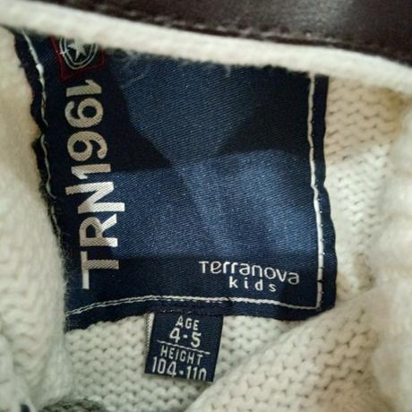 Svetrík pre fešačika, 110