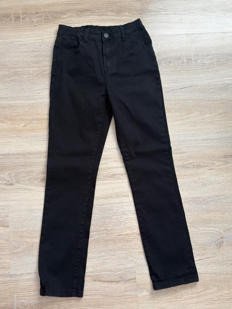 Chlapcenske nohavice, guess,152