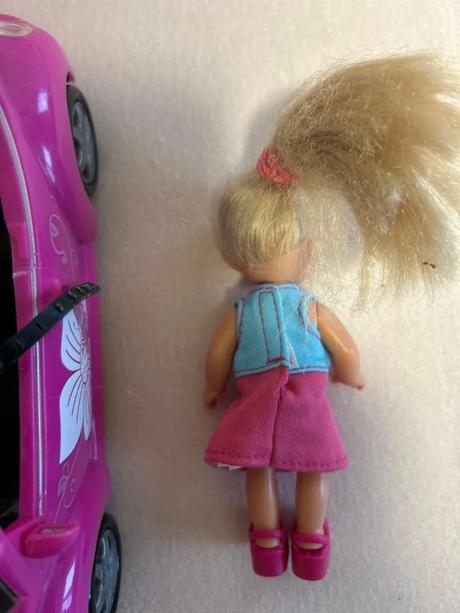 Bábika steffi s autom č.31,
