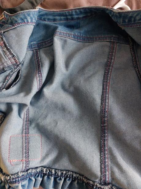 Riflova bundička s volanikmi, next,122