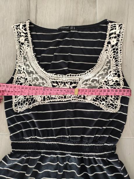 Šaty s krajkou (38), atmosphere,38