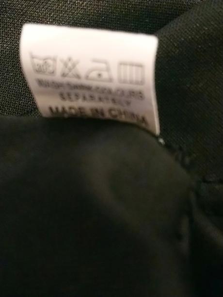 Dámska čierna tenká mikina škriatkovia, m