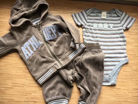 Velurova supravka s bodynkom old navy, h&m,74