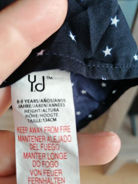 Dievčenské šaty, 134