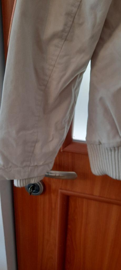 Zimná kvalitná bunda značky buschman, l