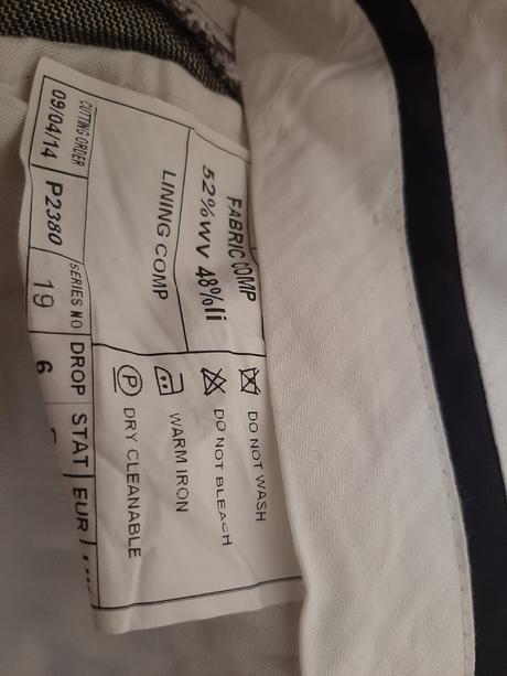 Kvalitné nohavice, 40