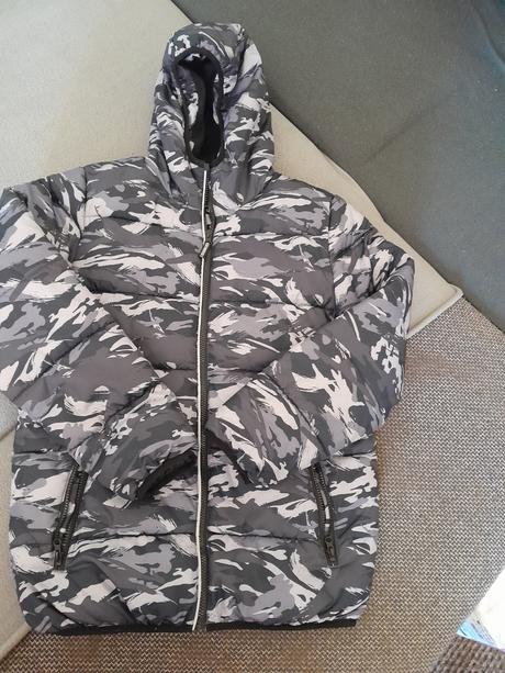Zimna bunda, f&f,164