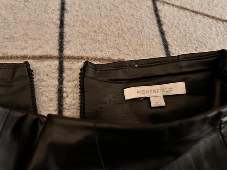 Kožená sukňa, gate,s