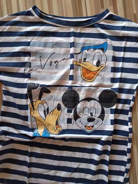 Šaty disney,