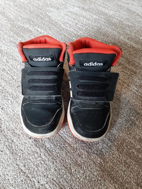 Adidas vel.25, adidas,25